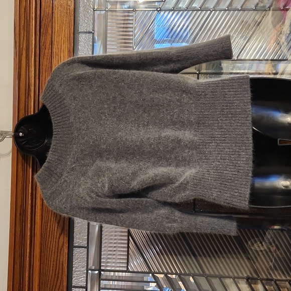 Grey Sweater - Picture 3 of 4